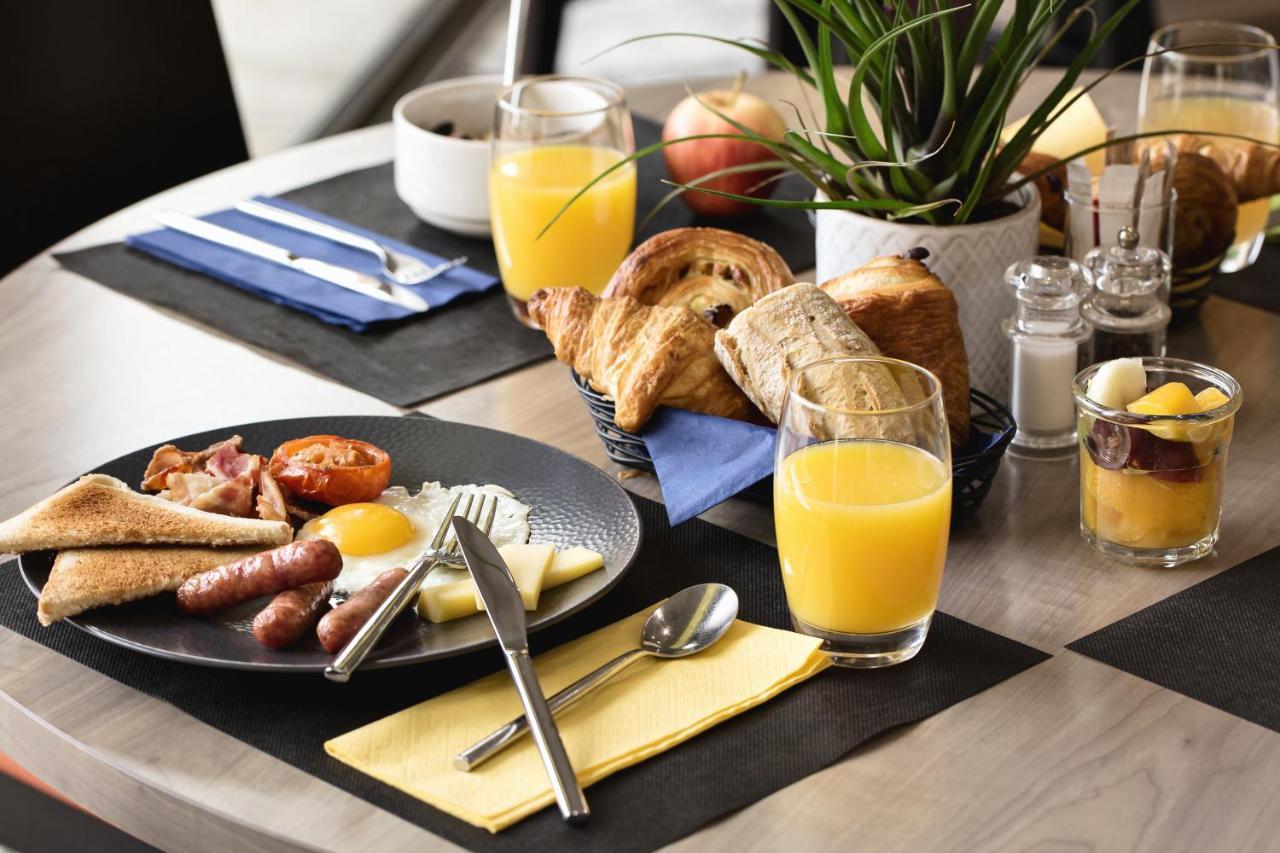Holiday Inn Toulon City Centre By Ihg Екстер'єр фото