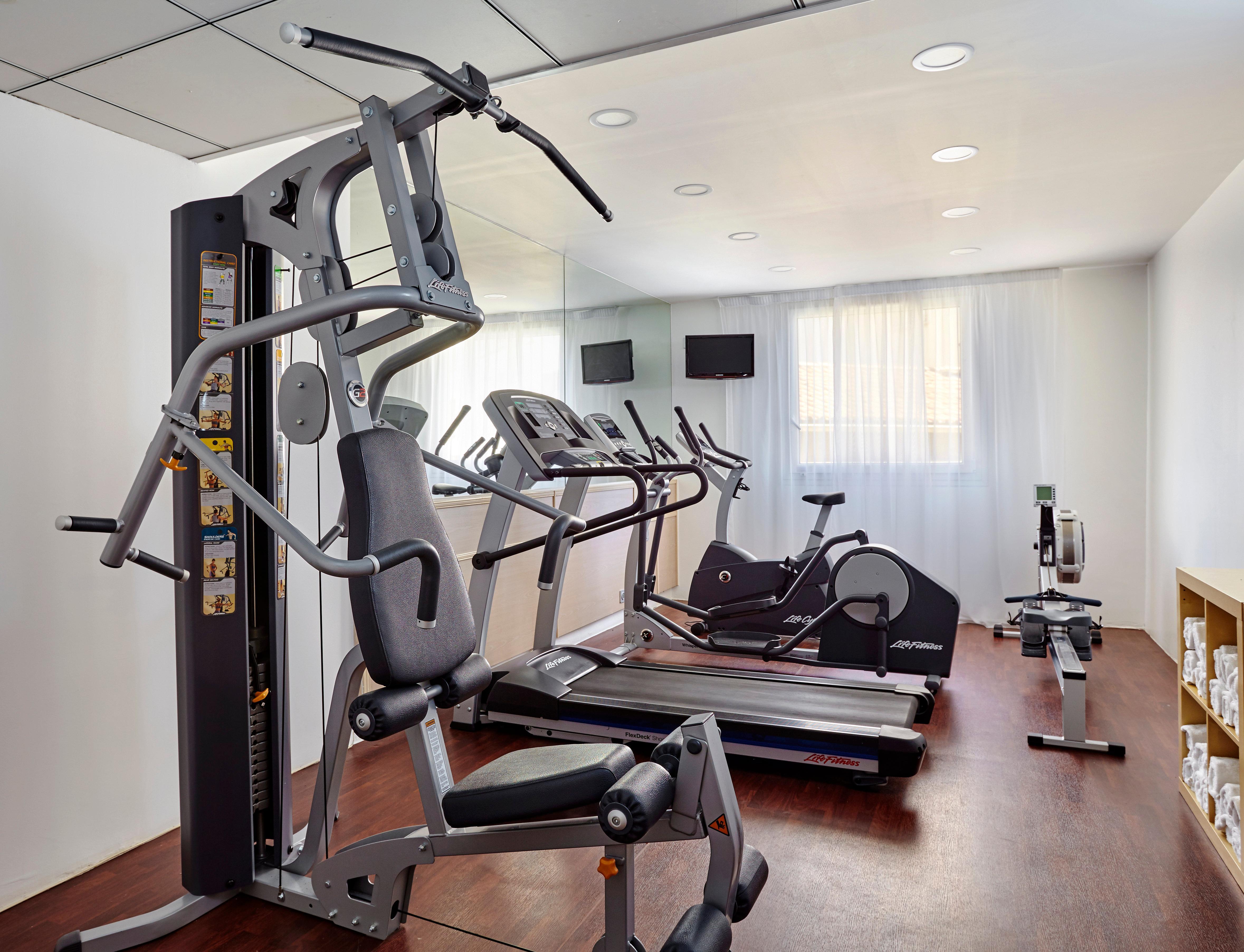 Holiday Inn Toulon City Centre By Ihg Екстер'єр фото