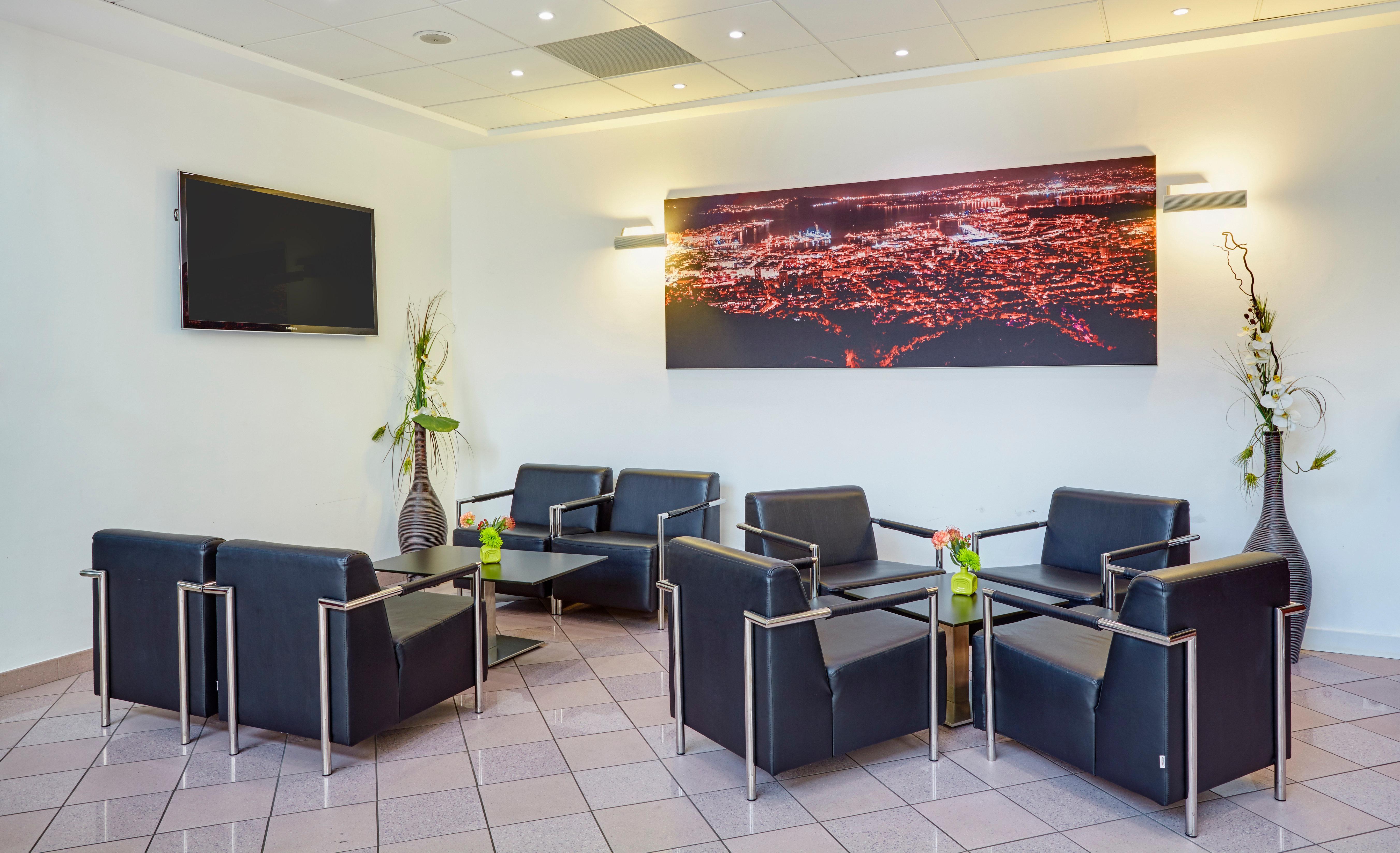 Holiday Inn Toulon City Centre By Ihg Екстер'єр фото