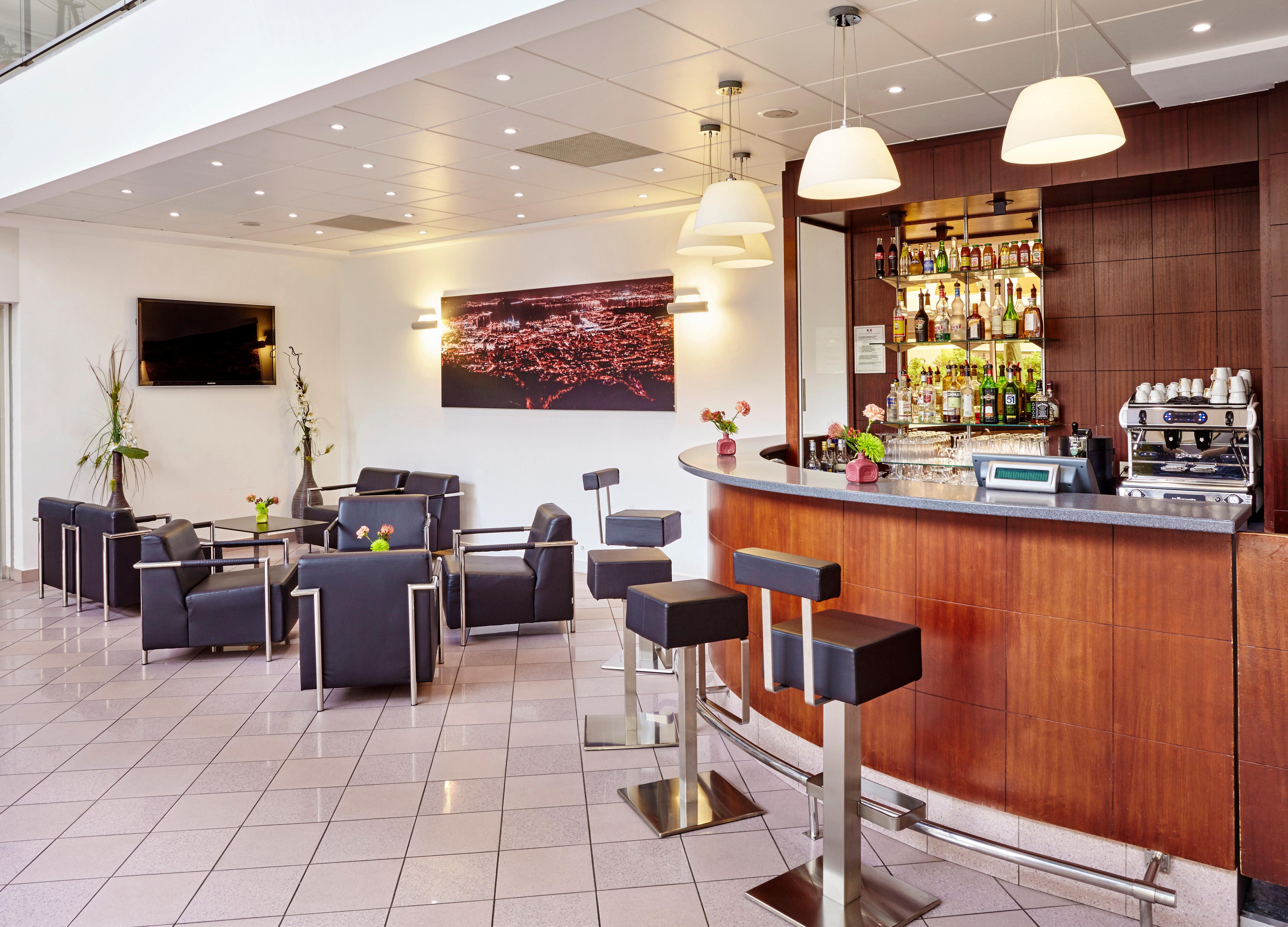 Holiday Inn Toulon City Centre By Ihg Екстер'єр фото