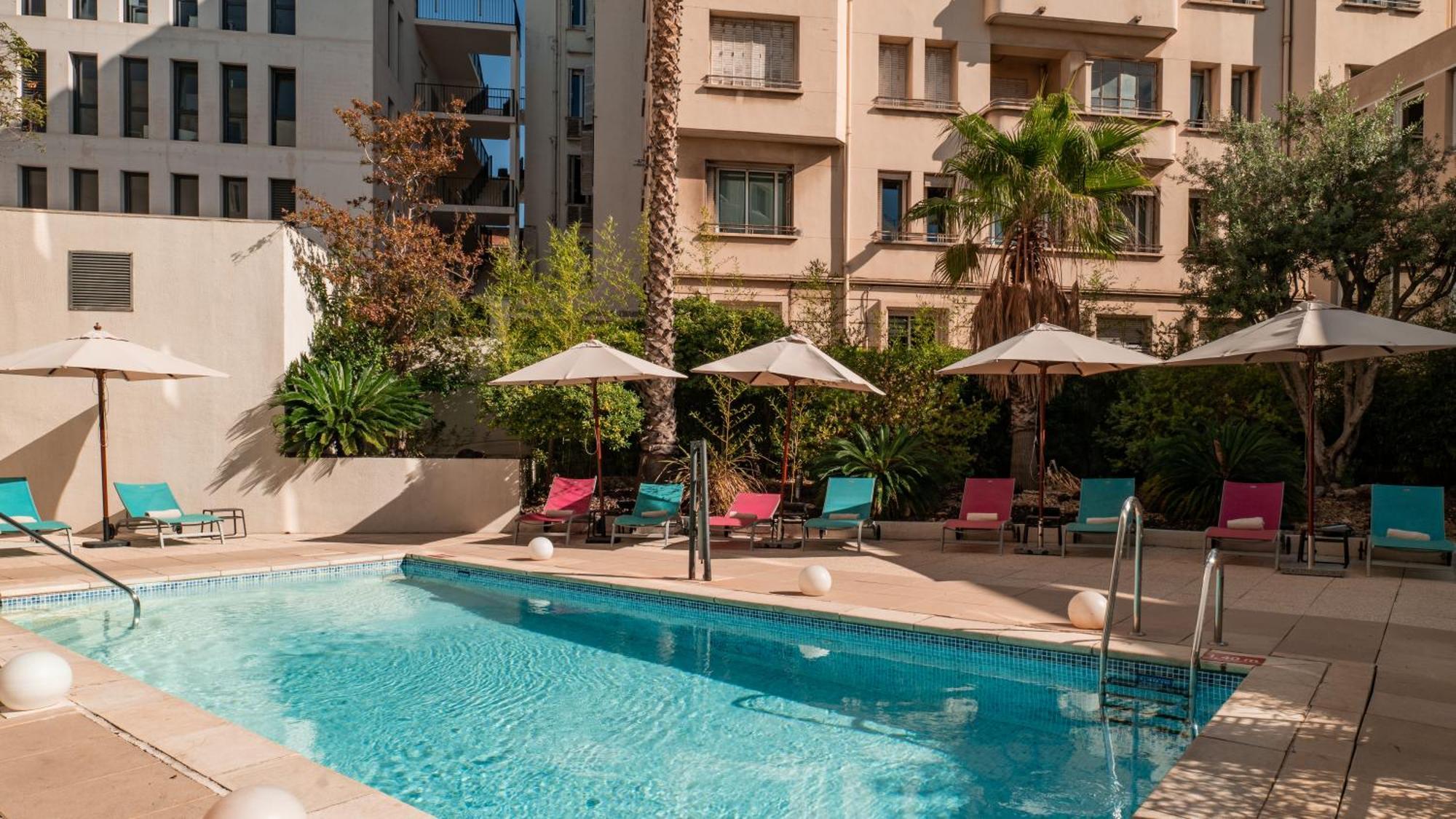 Holiday Inn Toulon City Centre By Ihg Екстер'єр фото