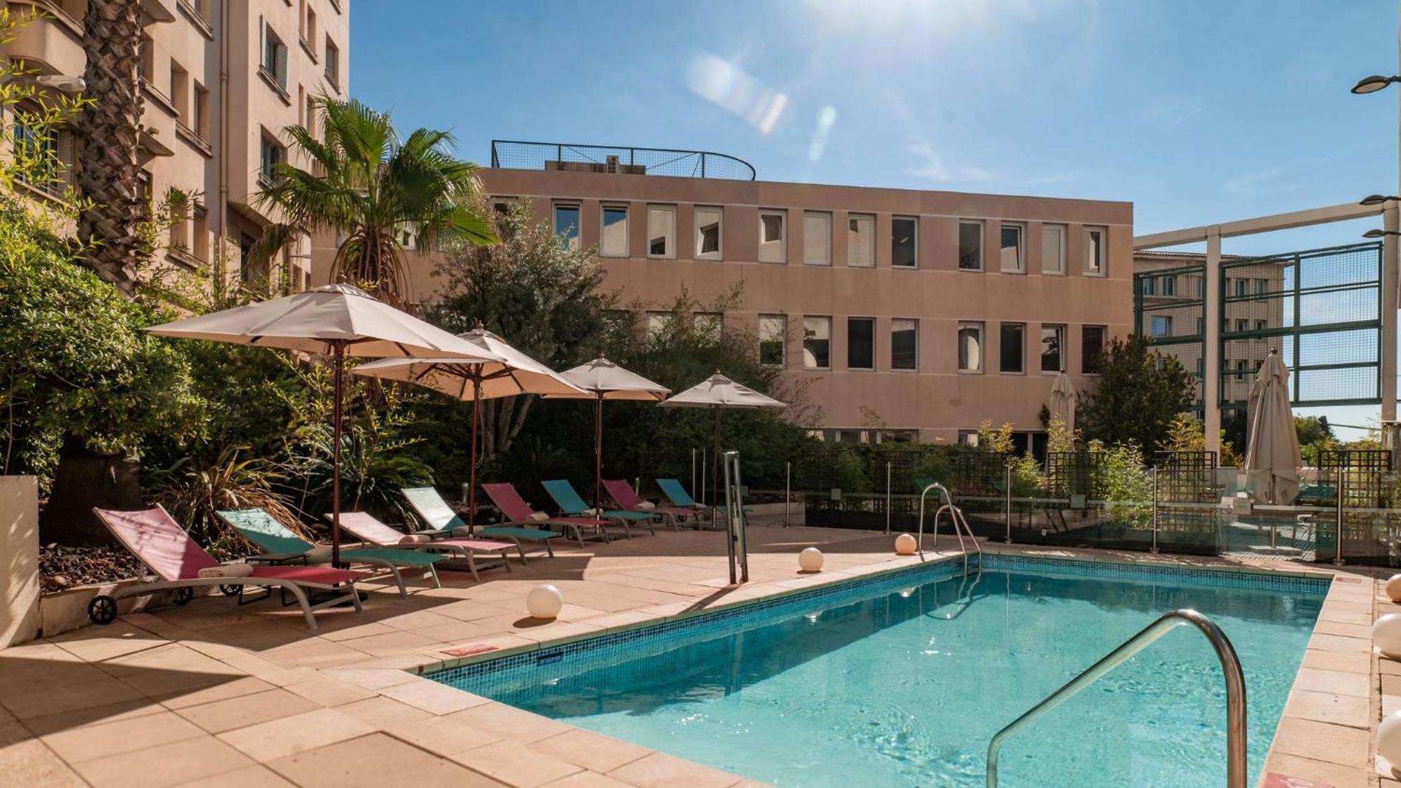 Holiday Inn Toulon City Centre By Ihg Екстер'єр фото
