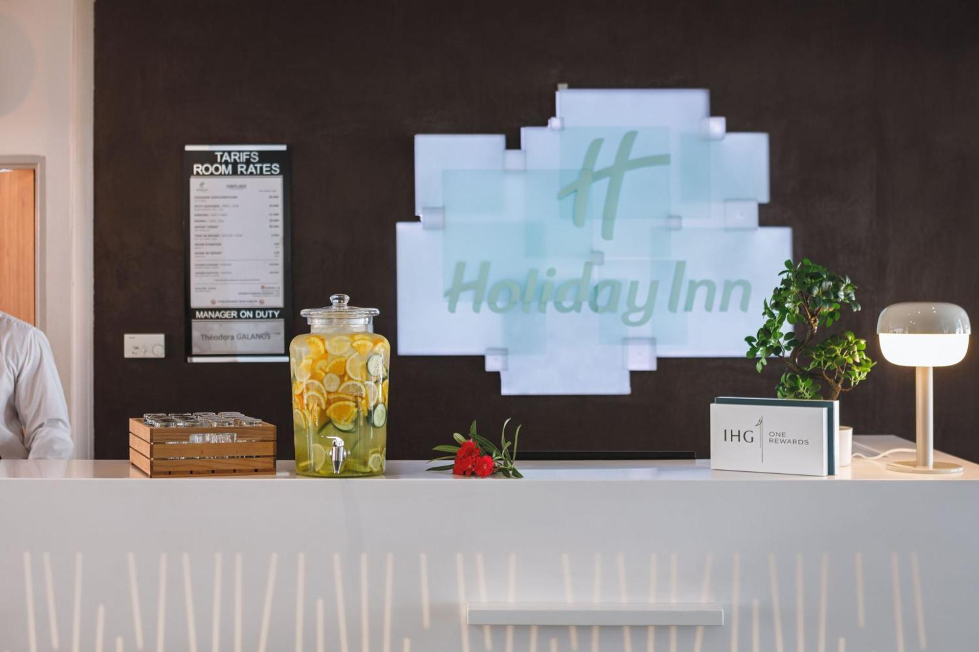 Holiday Inn Toulon City Centre By Ihg Екстер'єр фото