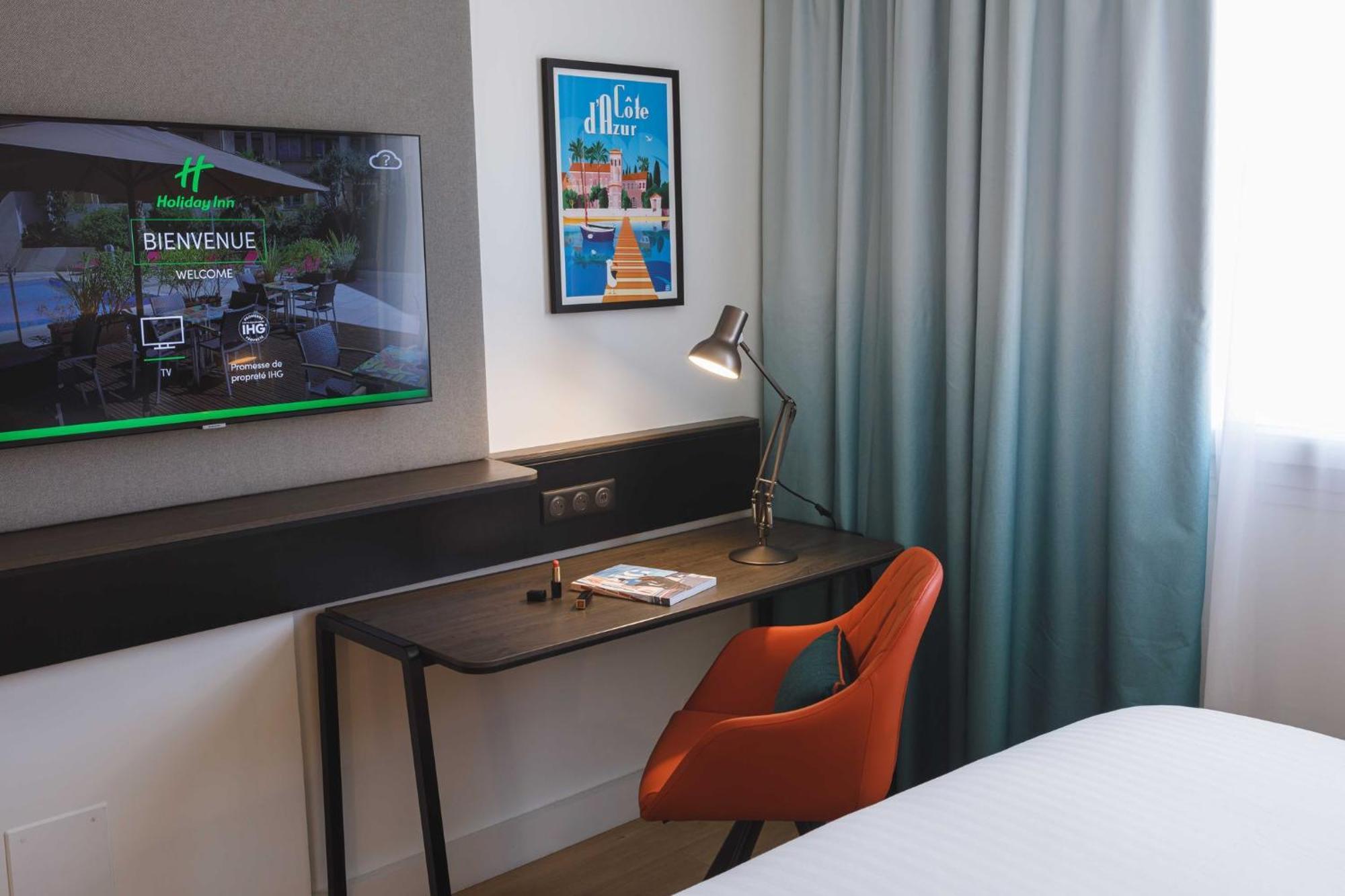 Holiday Inn Toulon City Centre By Ihg Екстер'єр фото