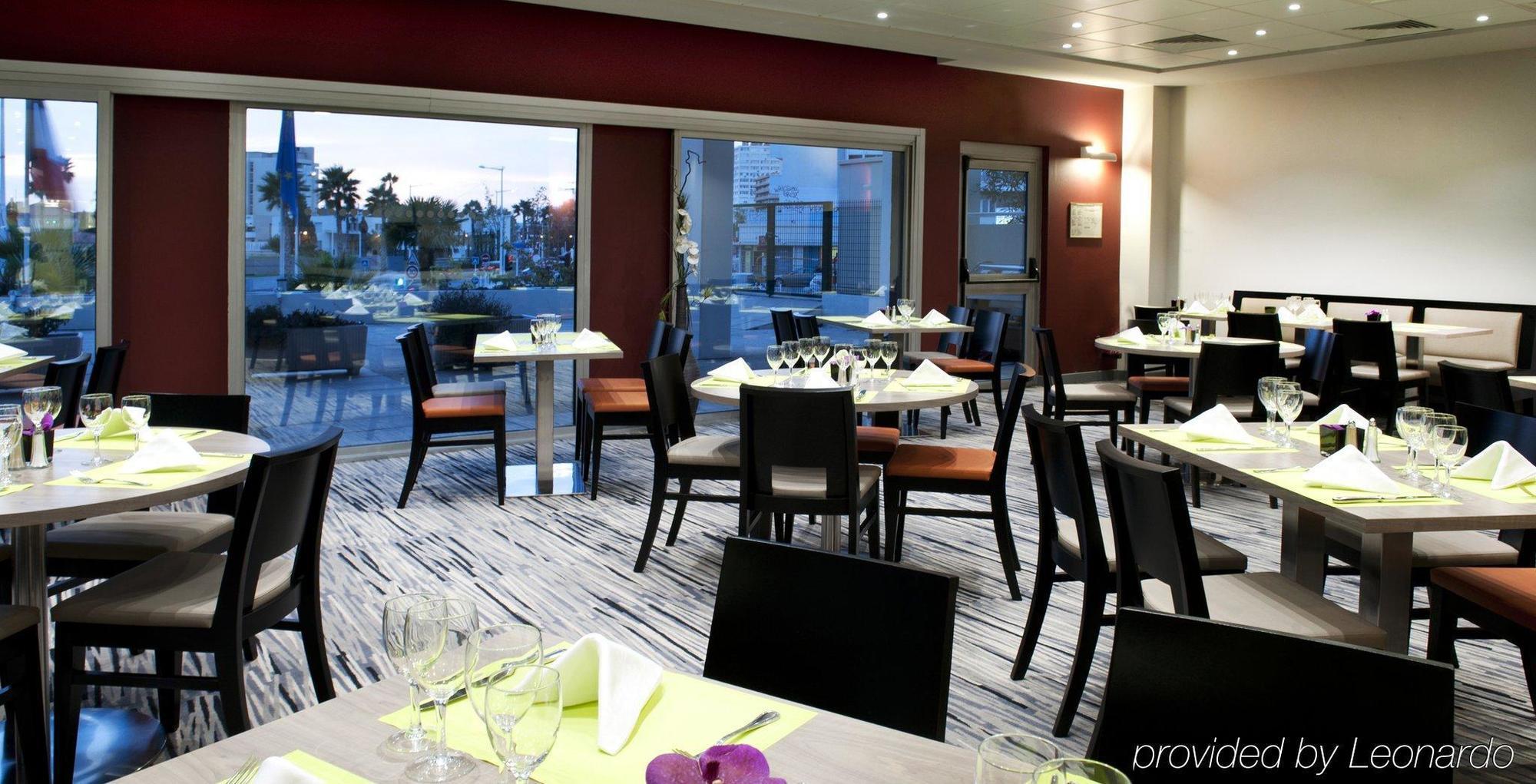 Holiday Inn Toulon City Centre By Ihg Екстер'єр фото