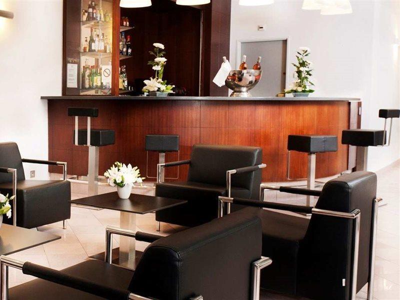 Holiday Inn Toulon City Centre By Ihg Екстер'єр фото